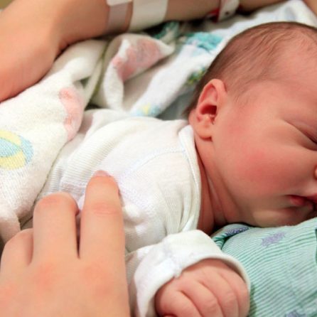 Ανάπτυξη καρκίνου σε νεογνό μετά από φυσιολογικό τοκετό