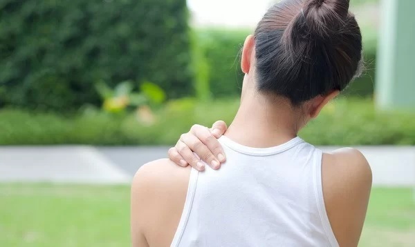 Απλές συμβουλές για την αντιμετώπιση της τενοντίτιδας ώμου