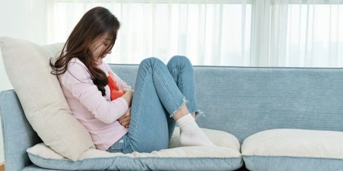 Η πρώιμη έναρξη της περιόδου σχετίζεται με το χρόνιο πυελικό πόνο στην ενήλικη γυναίκα Η πρώιμη έναρξη της περιόδου σχετίζεται με το χρόνιο πυελικό πόνο στην ενήλικη γυναίκα