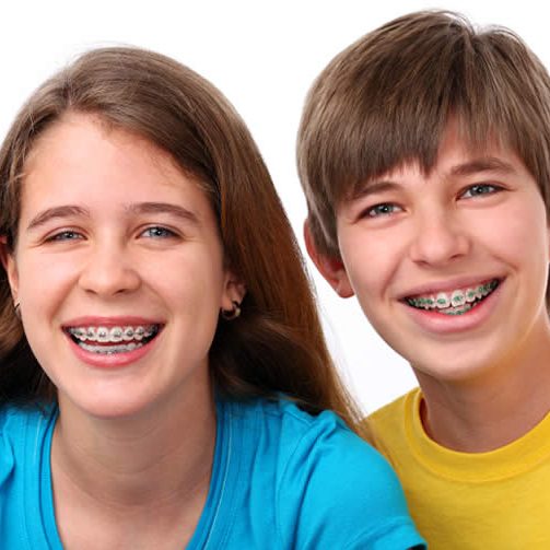 Η στοματική φροντίδα με σιδεράκια