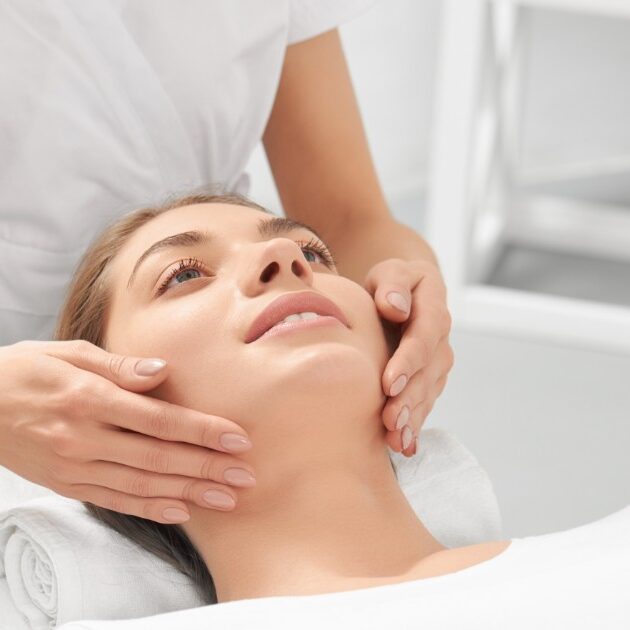 Καταπολέμηση της Γήρανσης του Προσώπου με 5+1 Θεραπείες!