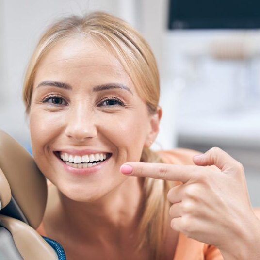 Οδοντοστοιχία επί εμφυτευμάτων