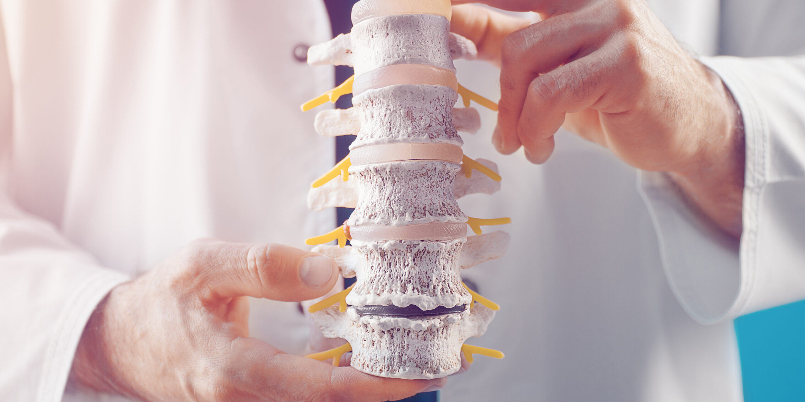 καλύτεροι χειρουργοί σπονδυλικής στήλης