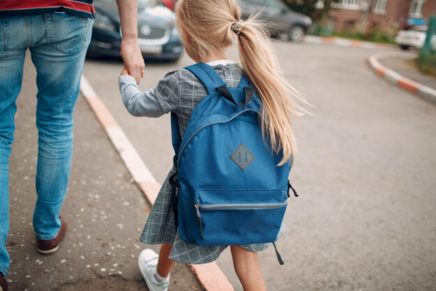 σχολική τσάντα