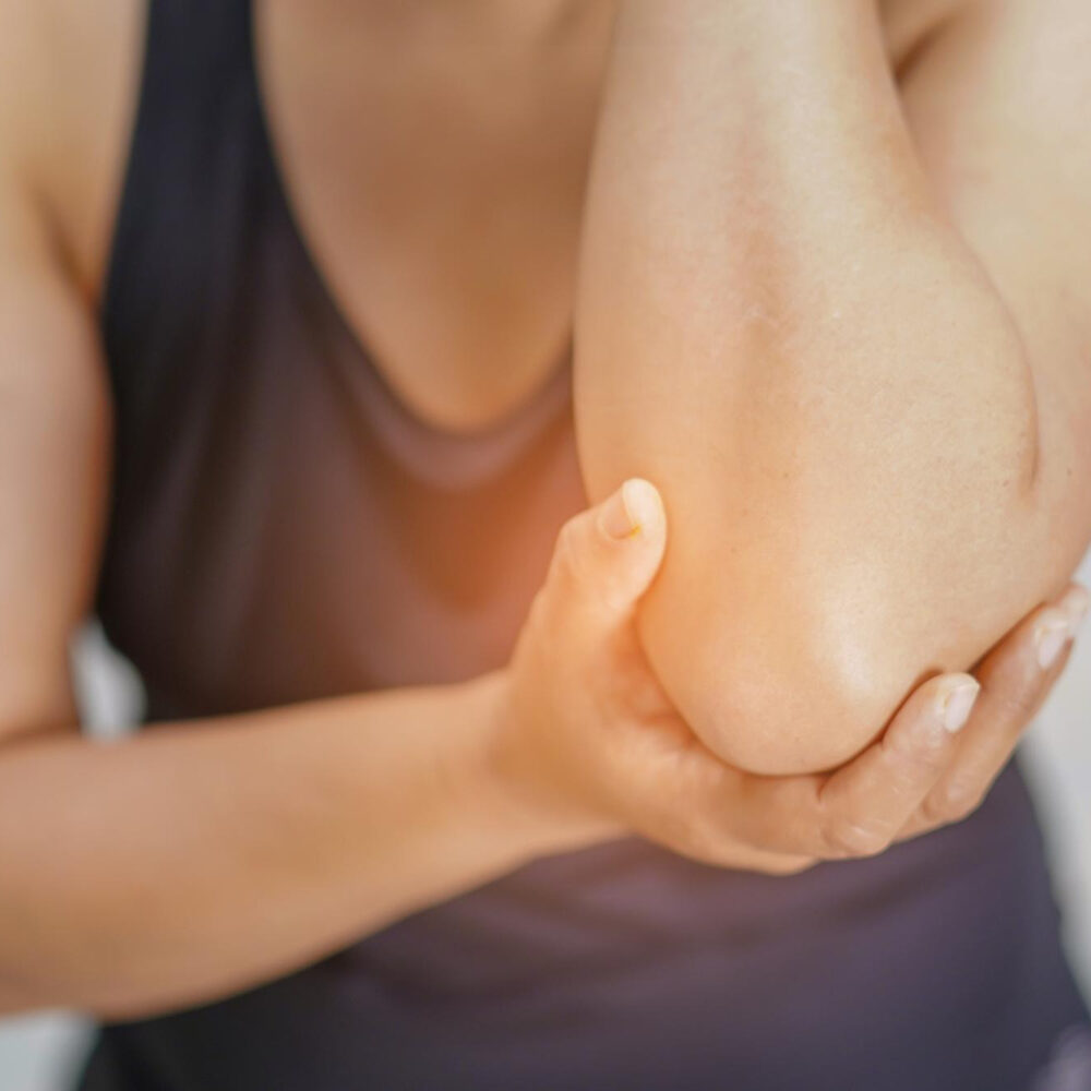 πόνος στον αγκώνα εσωτερικά