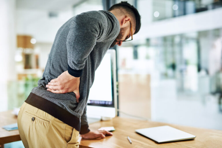 Χρόνιος πόνος στη μέση Χρόνιος πόνος στη μέση