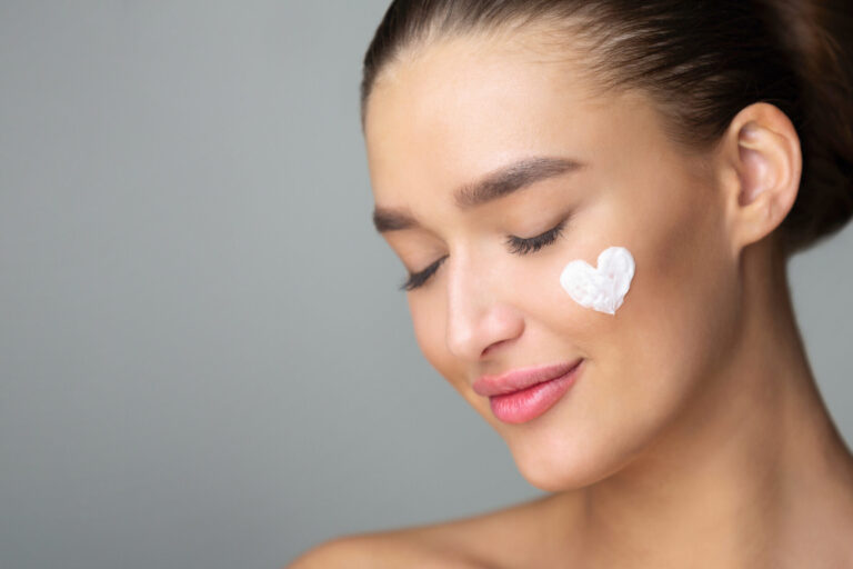 Αντηλιακό με χρώμα ή χωρίς;