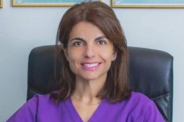 Invisalign ή σιδεράκια – Δρ. Αγγελική Νικολοπούλου